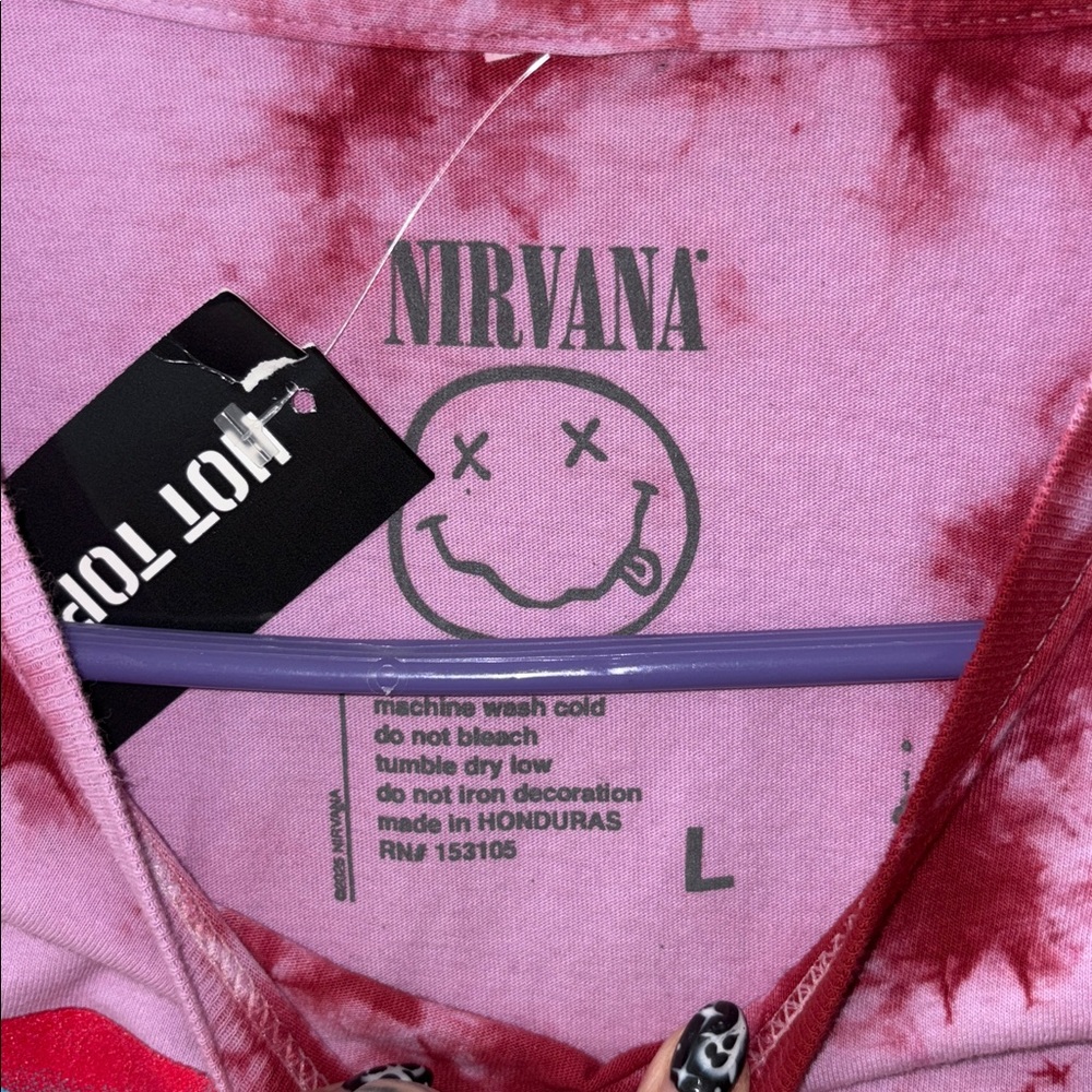 Nirvana Band Tee ๐ - Picture 3 of 4